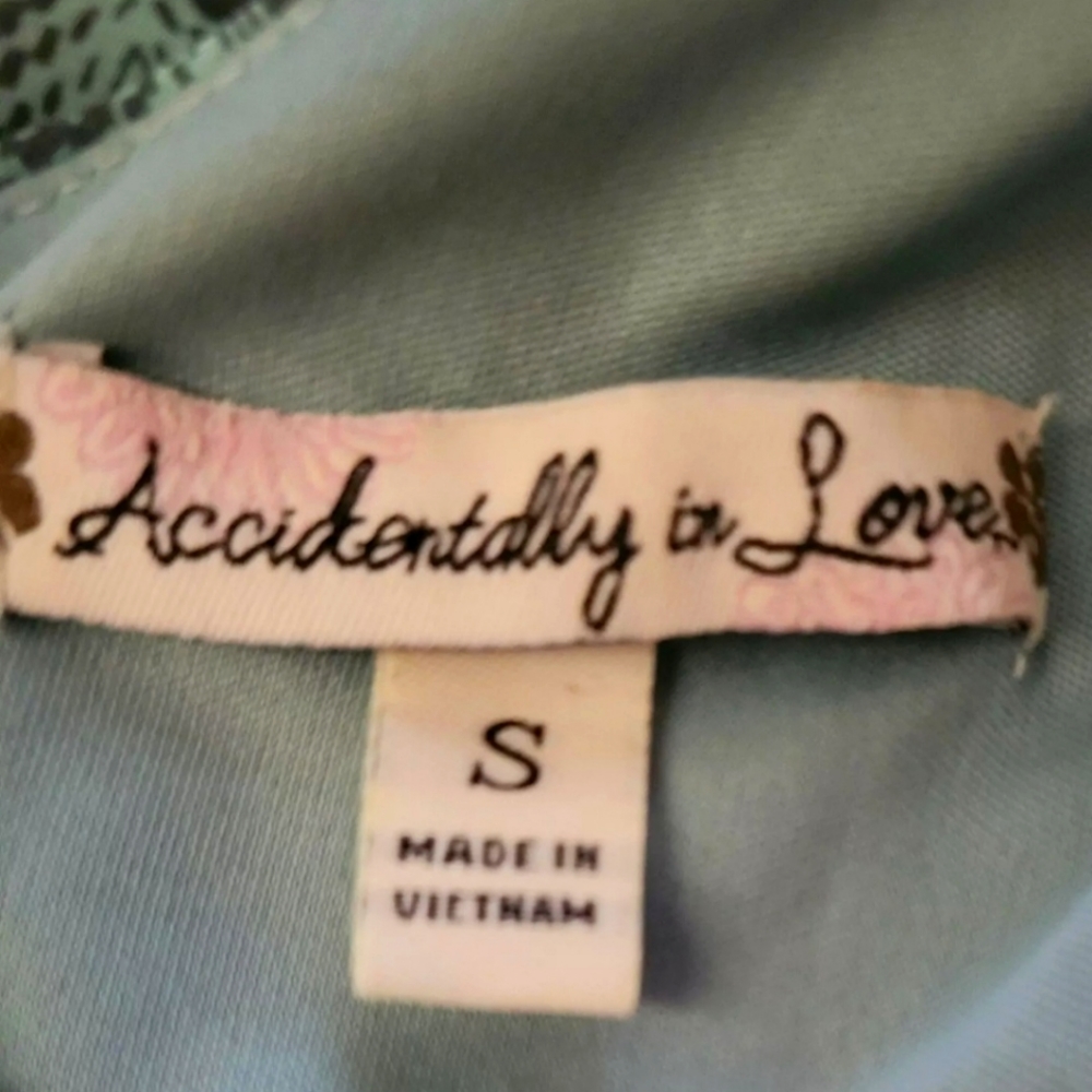 Womens Sz sm dress by Accidently in Love - Picture 6 of 6